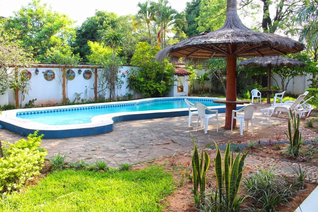 Ross Char Hotel Asuncion Exterior foto