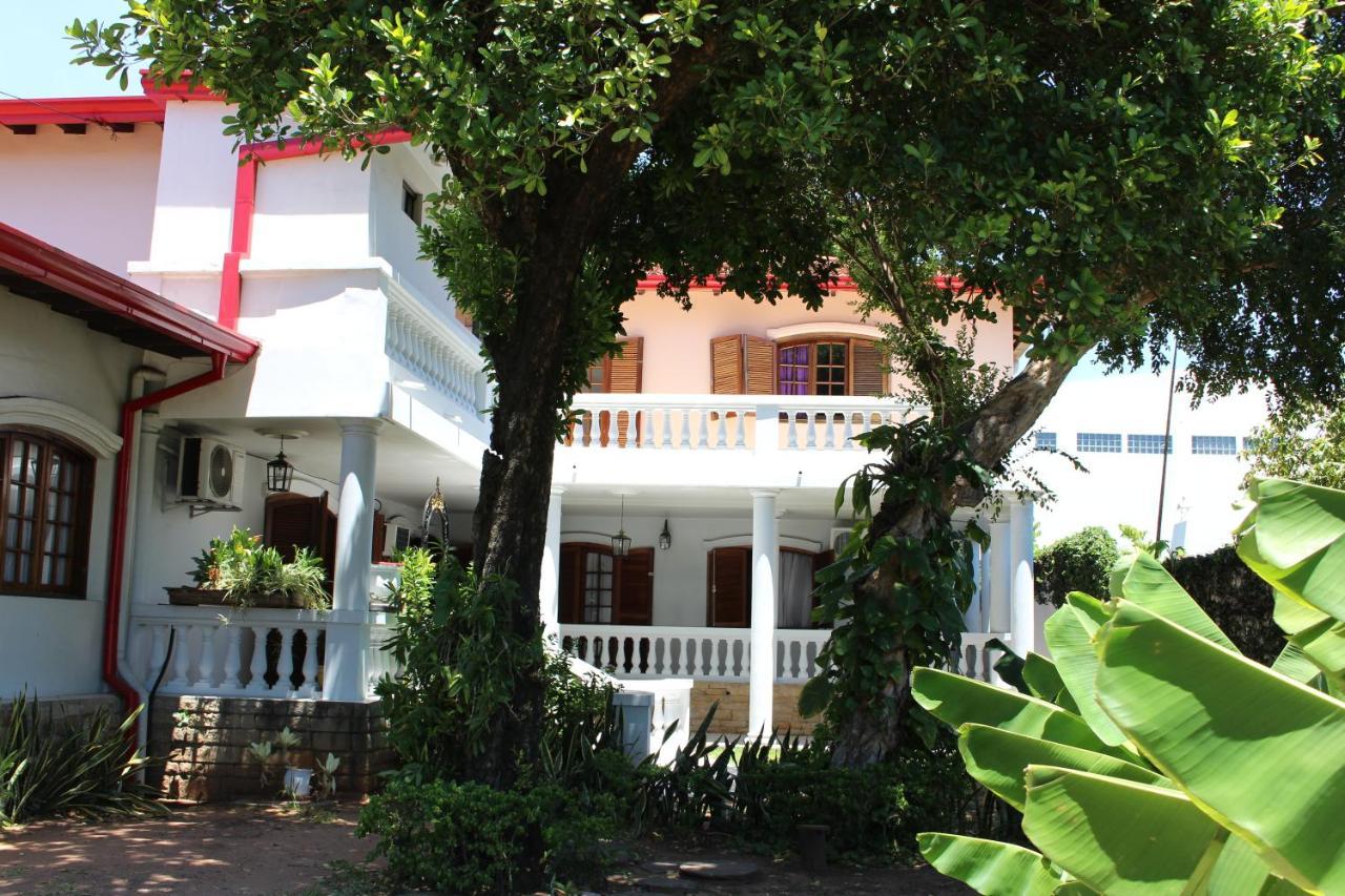 Ross Char Hotel Asuncion Exterior foto